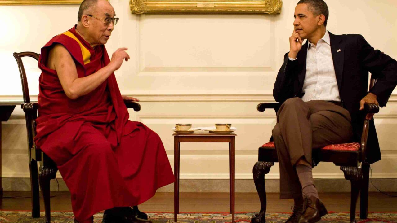 meeting-united-states-of-america-buddhist-hawaii-washington-white-house-658894-pxhere.com (1)